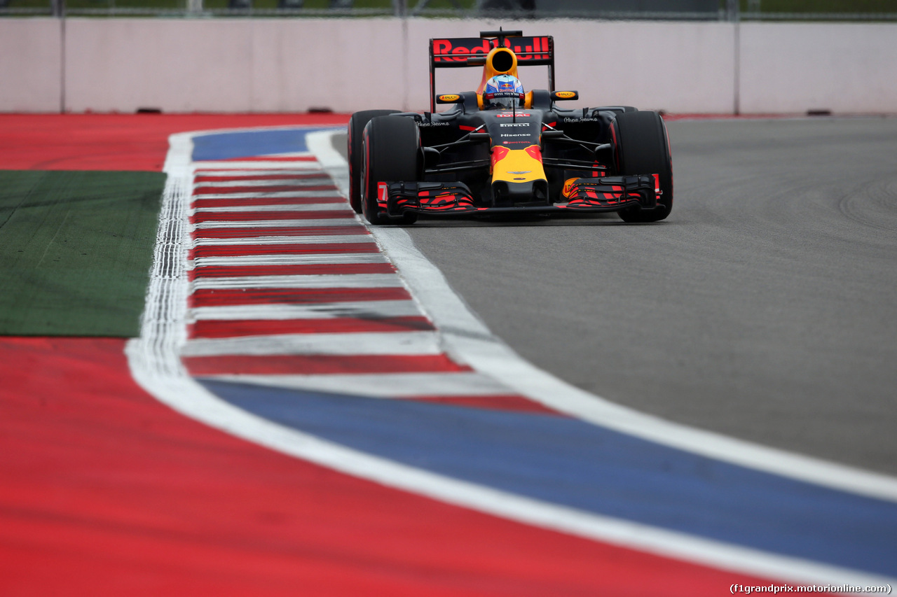 GP RUSSIA, 30.04.2016 - Qualifiche, Daniel Ricciardo (AUS) Red Bull Racing RB12