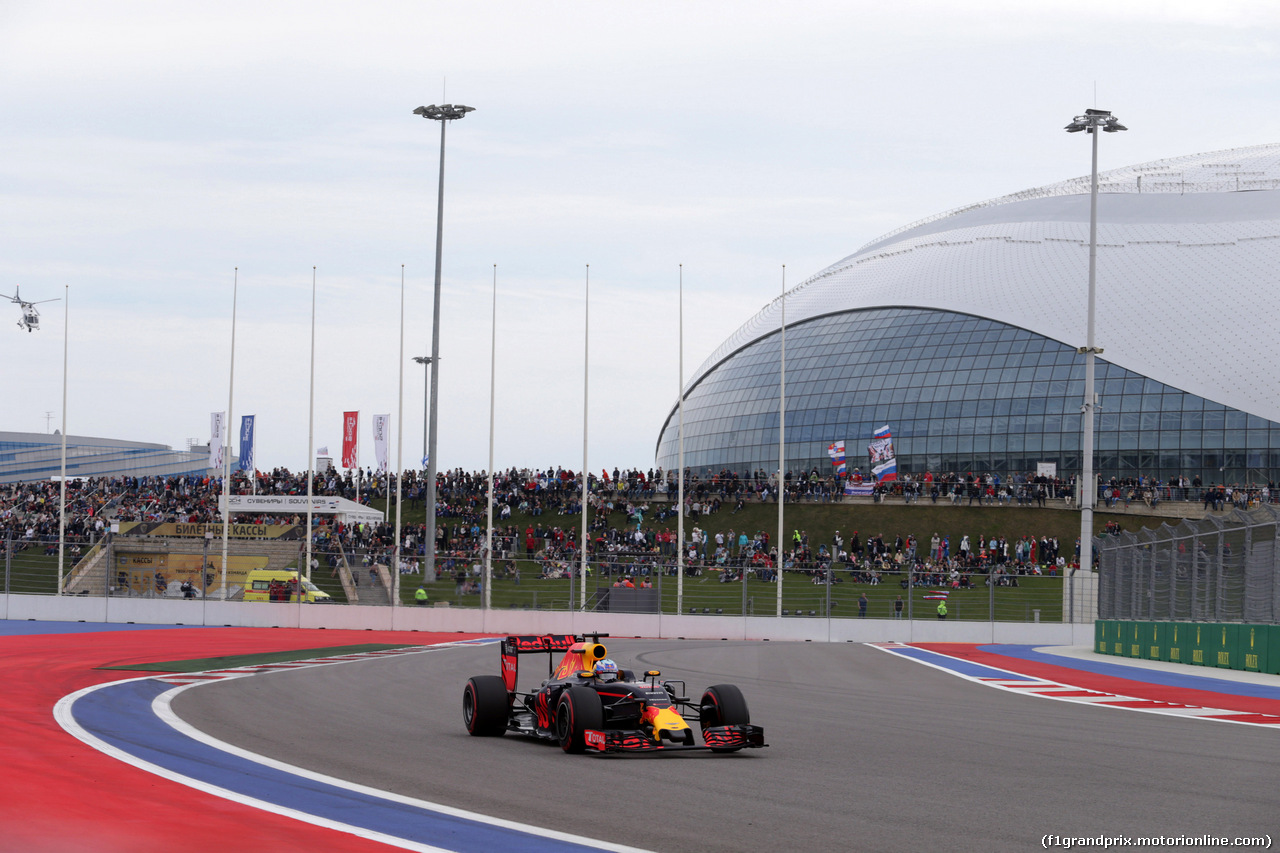 GP RUSSIA, 30.04.2016 - Qualifiche, Daniel Ricciardo (AUS) Red Bull Racing RB12