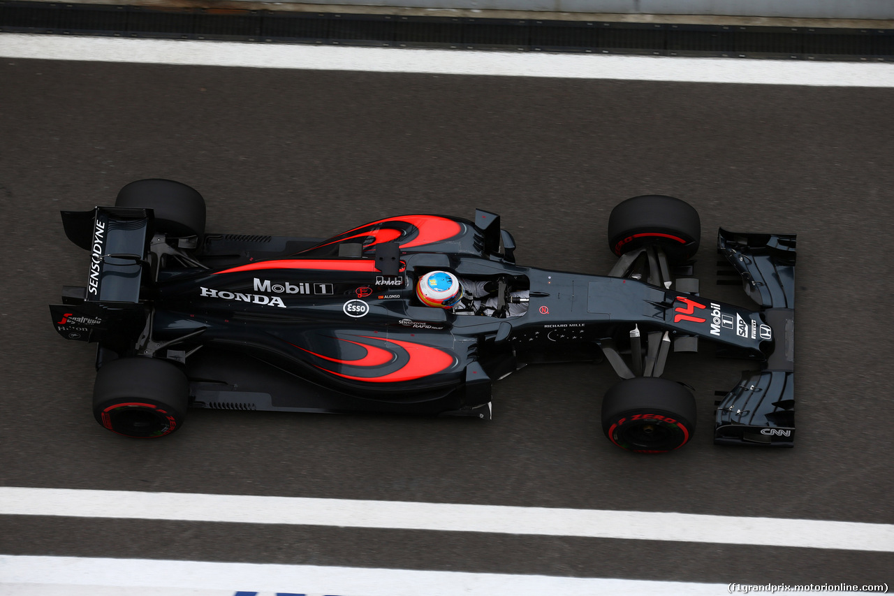 GP RUSSIA, 30.04.2016 - Qualifiche, Fernando Alonso (ESP) McLaren Honda MP4-31