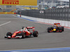 GP RUSSIA, 30.04.2016 - Qualifiche, Sebastian Vettel (GER) Ferrari SF16-H e Daniel Ricciardo (AUS) Red Bull Racing RB12
