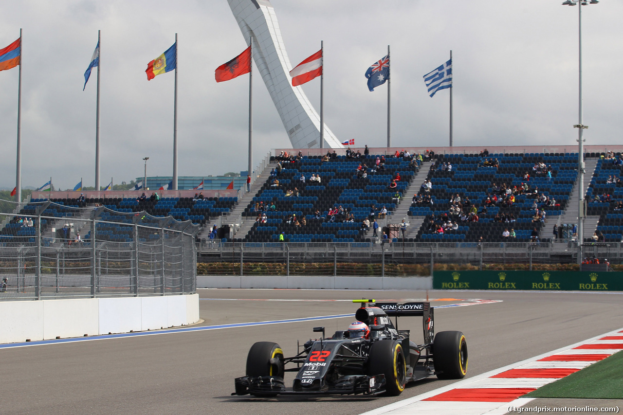 GP RUSSIA, 29.04.2016 - Prove Libere 1, Jenson Button (GBR)  McLaren Honda MP4-31