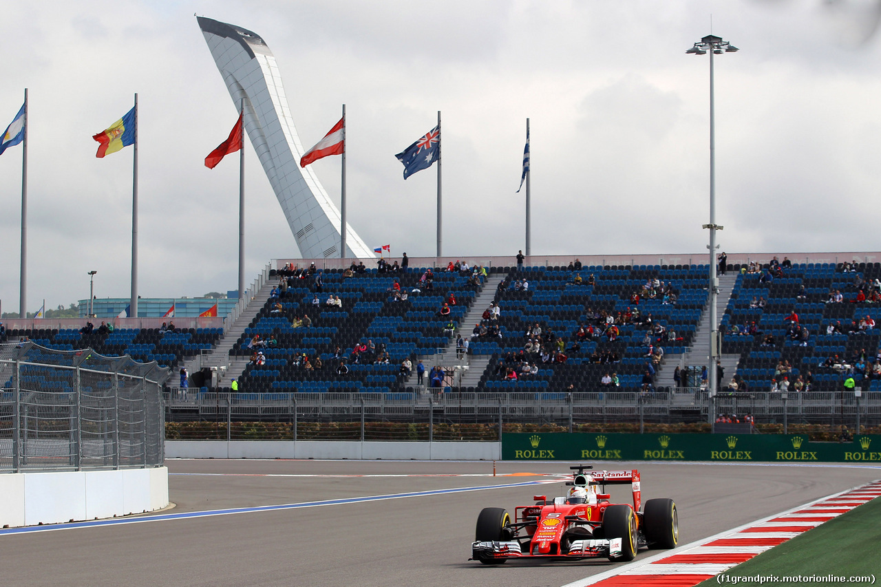 GP RUSSIA, 29.04.2016 - Prove Libere 1, Sebastian Vettel (GER) Ferrari SF16-H