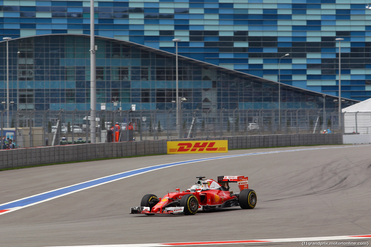 GP RUSSIA, 29.04.2016 - Prove Libere 1, Sebastian Vettel (GER) Ferrari SF16-H