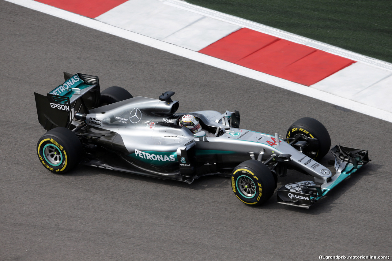 GP RUSSIA, 29.04.2016 - Prove Libere 1, Lewis Hamilton (GBR) Mercedes AMG F1 W07 Hybrid