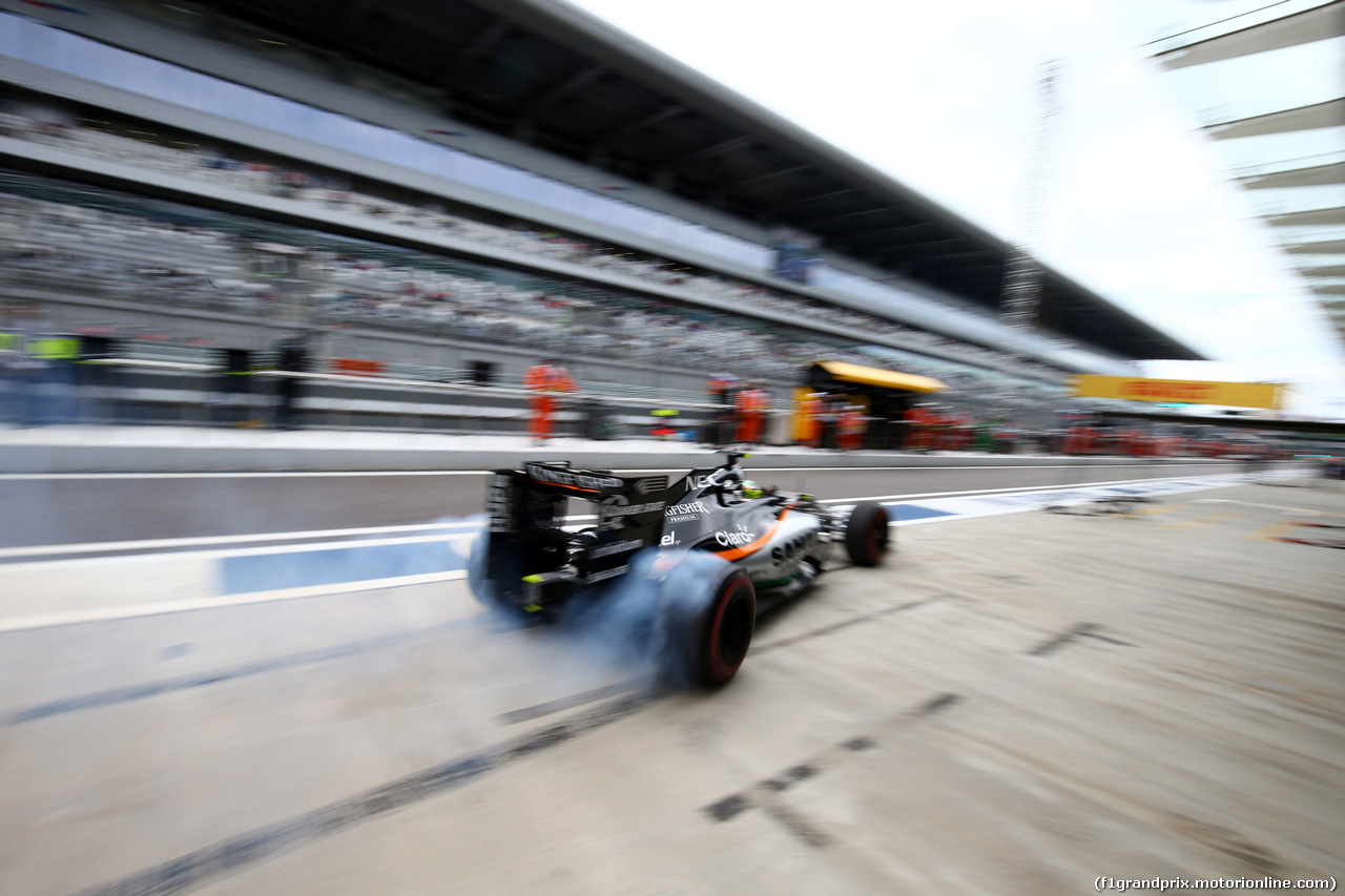 GP RUSSIA, 29.04.2016 - Prove Libere 1, Sergio Perez (MEX) Sahara Force India F1 VJM09