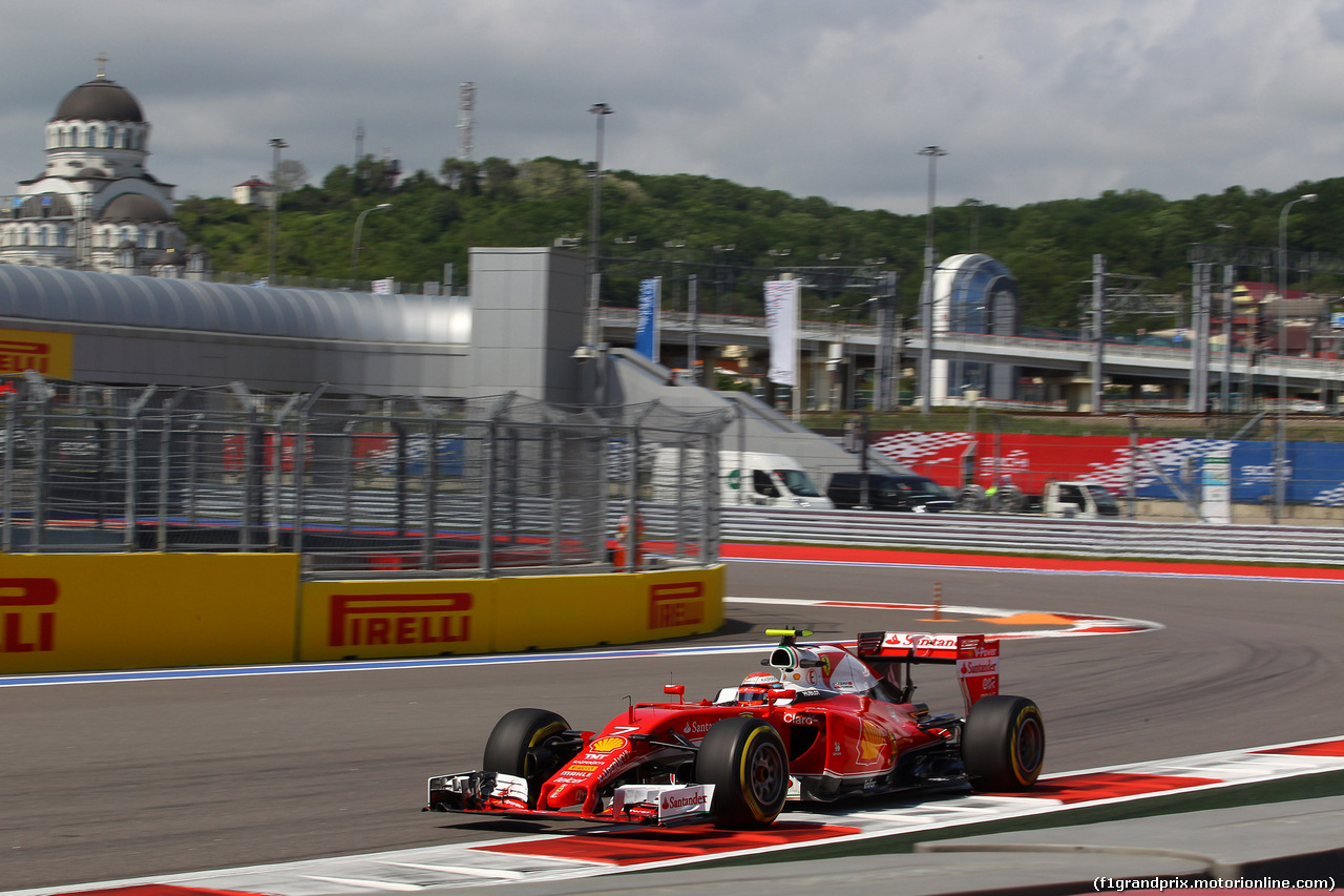 GP RUSSIA, 29.04.2016 - Prove Libere 2, Kimi Raikkonen (FIN) Ferrari SF16-H