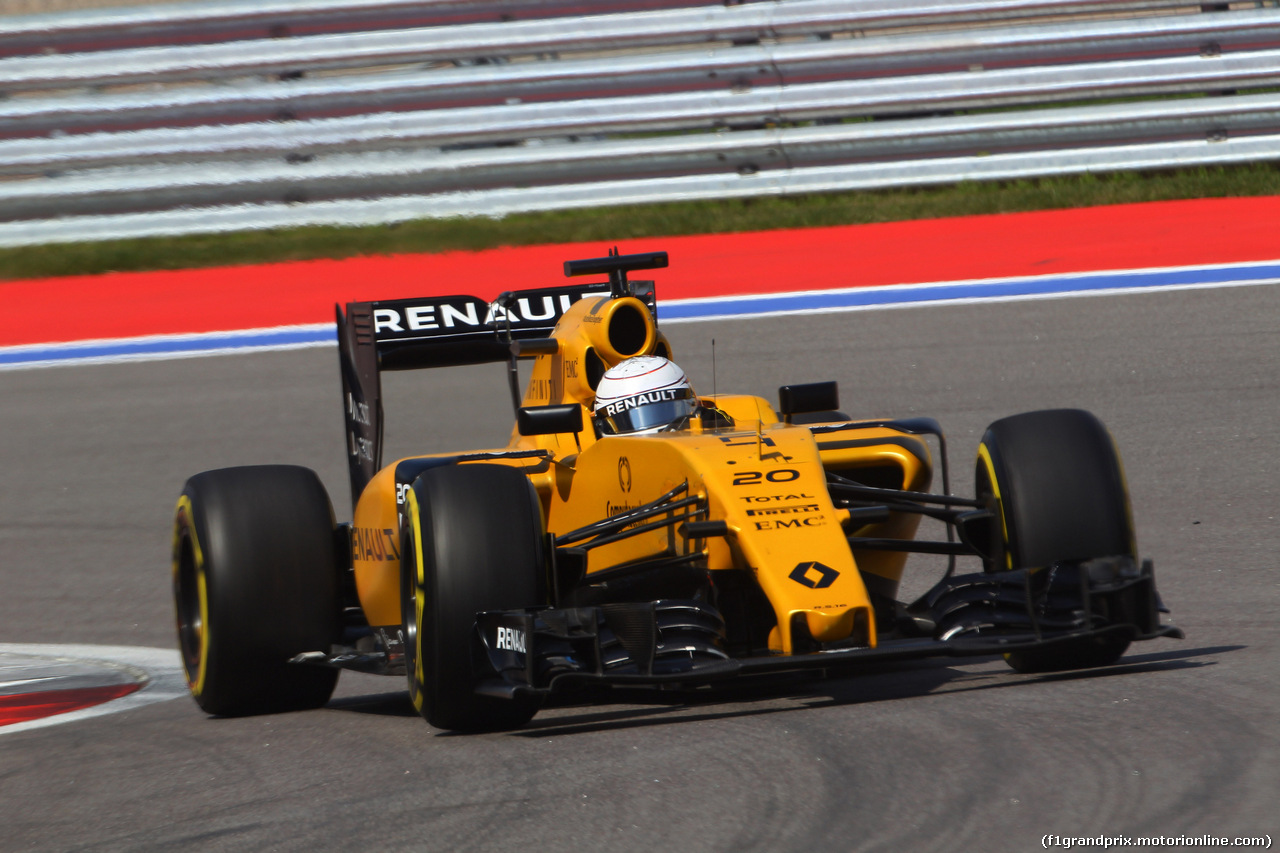 GP RUSSIA, 29.04.2016 - Prove Libere 2, Kevin Magnussen (DEN) Renault Sport F1 Team RS16