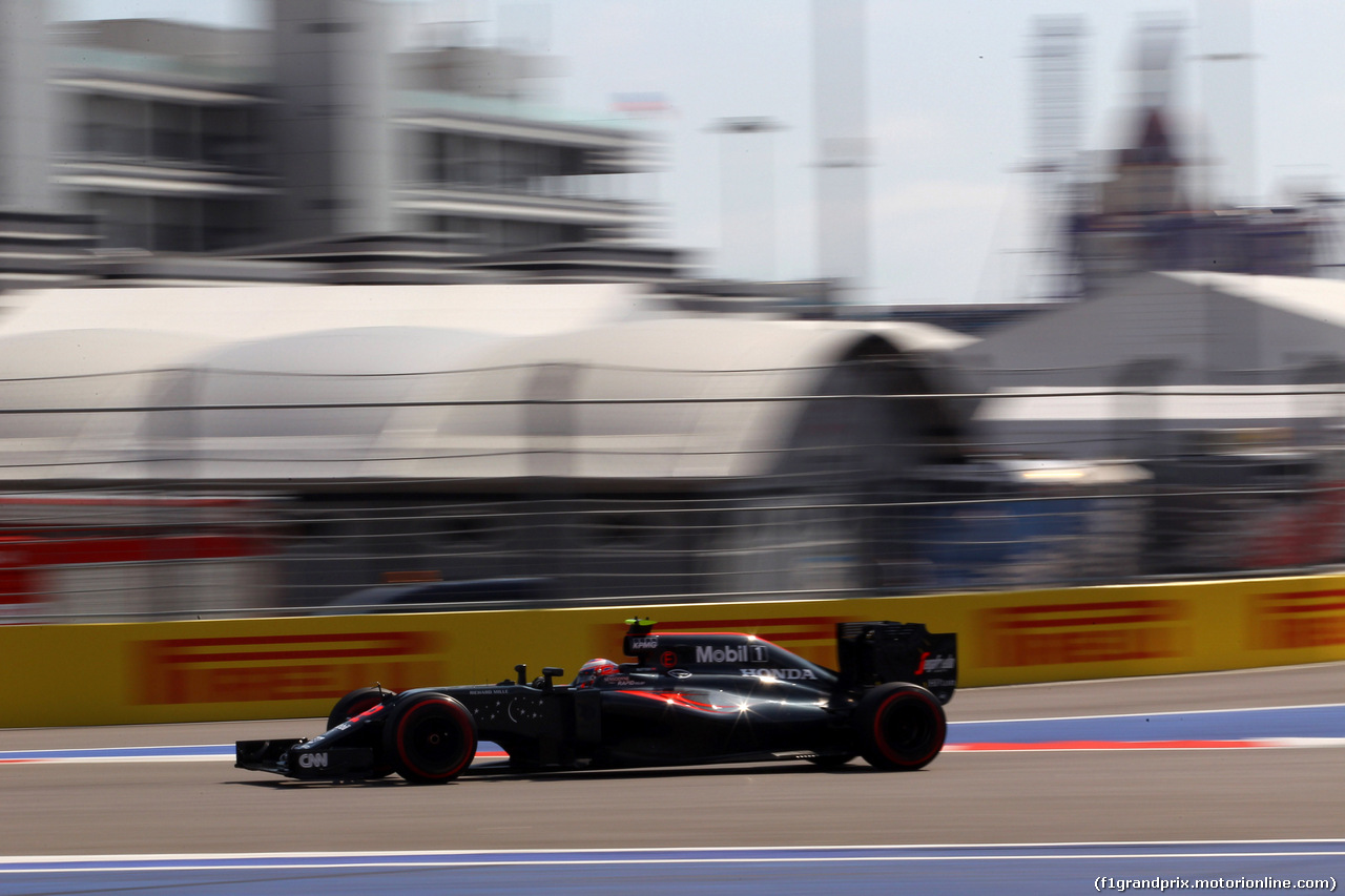 GP RUSSIA, 29.04.2016 - Prove Libere 2, Jenson Button (GBR)  McLaren Honda MP4-31