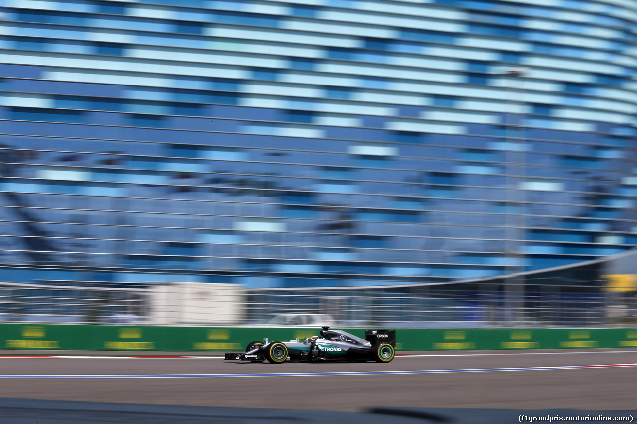 GP RUSSIA, 29.04.2016 - Prove Libere 2, Lewis Hamilton (GBR) Mercedes AMG F1 W07 Hybrid