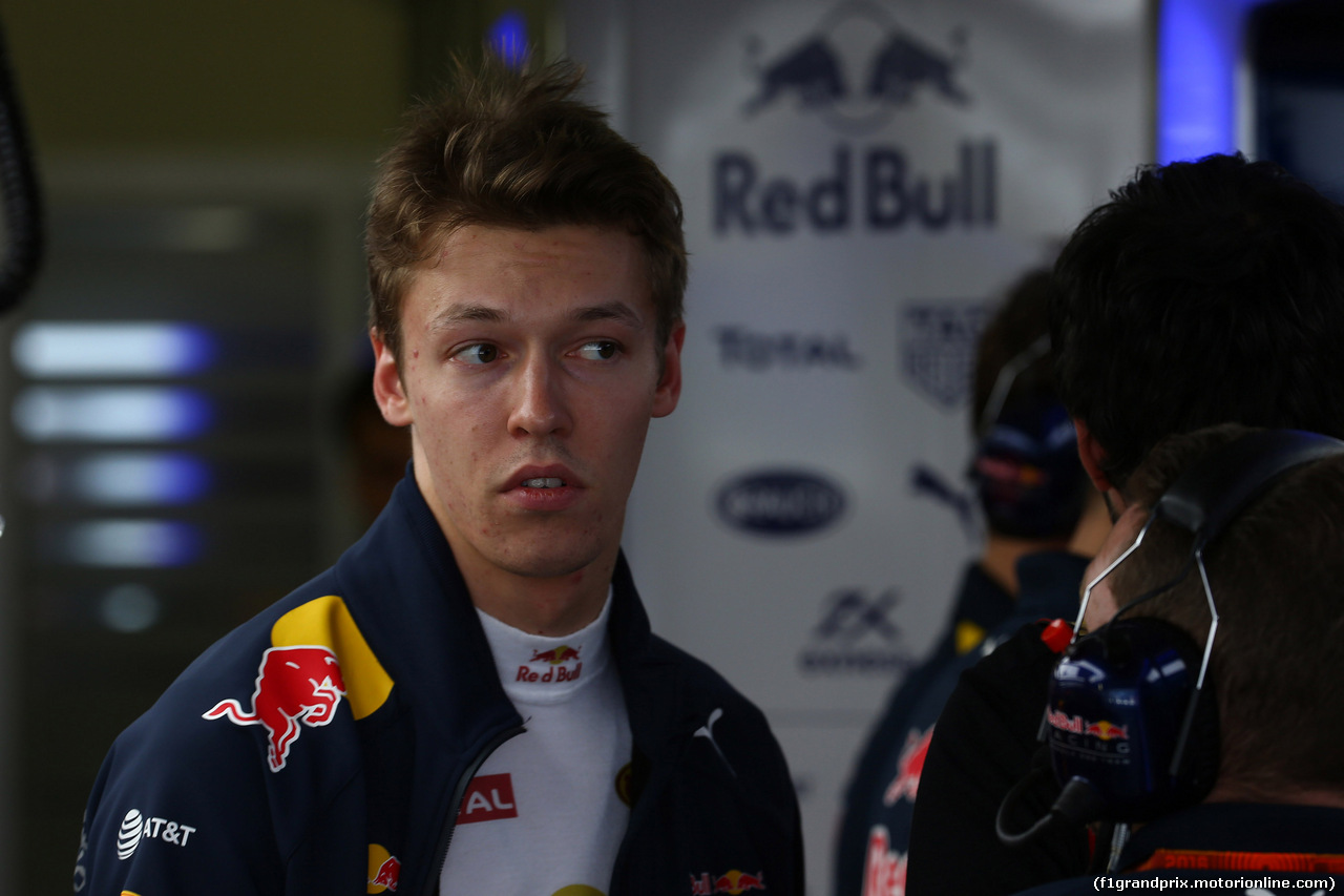 GP RUSSIA, 29.04.2016 - Prove Libere 2, Daniil Kvyat (RUS) Red Bull Racing RB12