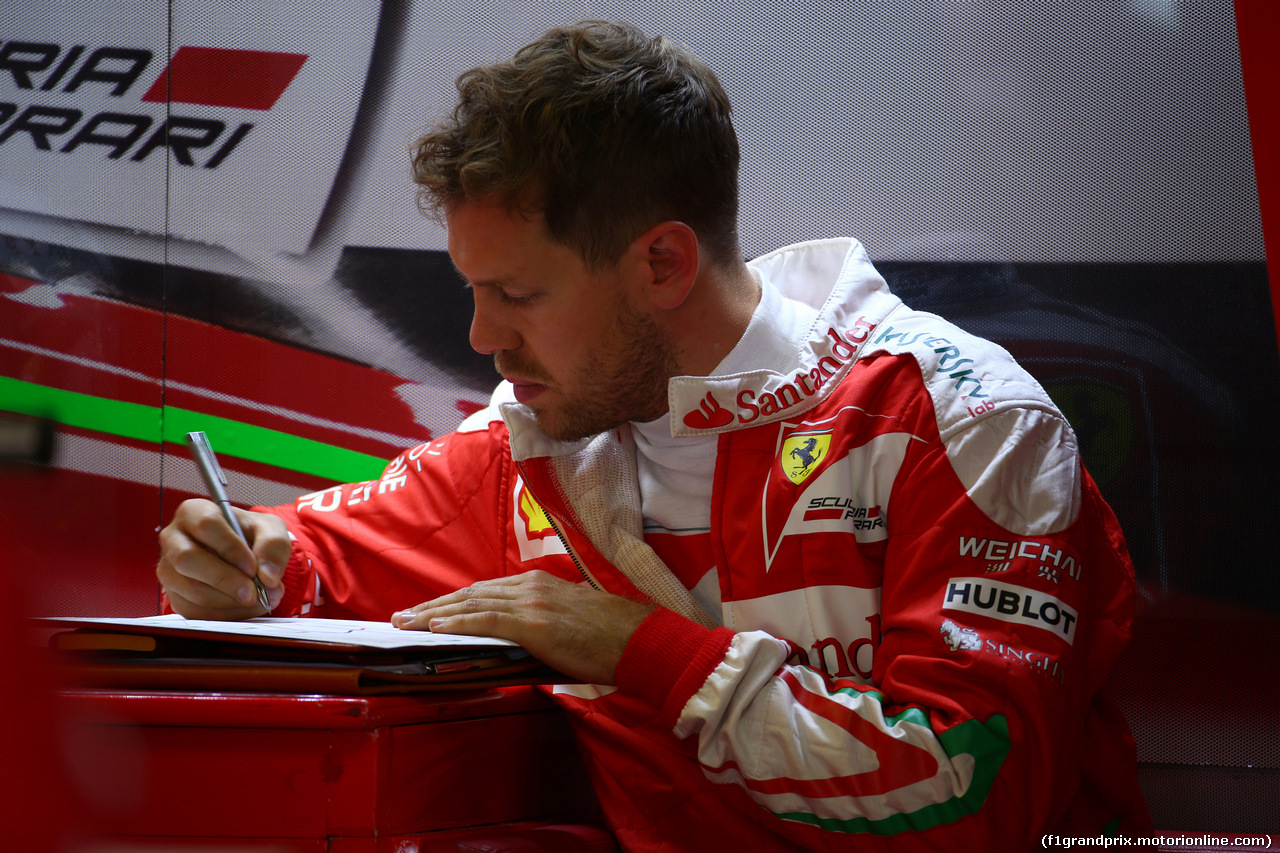 GP RUSSIA, 29.04.2016 - Prove Libere 2, Sebastian Vettel (GER) Ferrari SF16-H