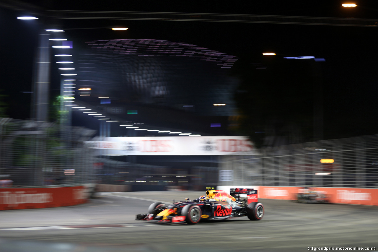 GP SINGAPORE, 18.09.2016 - Gara, Max Verstappen (NED) Red Bull Racing RB12