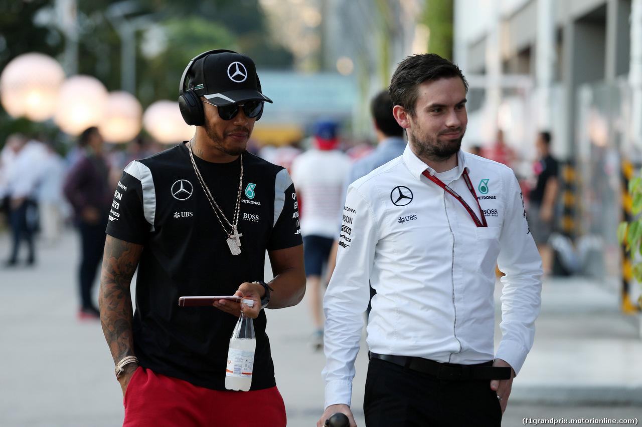 GP SINGAPORE, 18.09.2016 - Lewis Hamilton (GBR) Mercedes AMG F1 W07 Hybrid