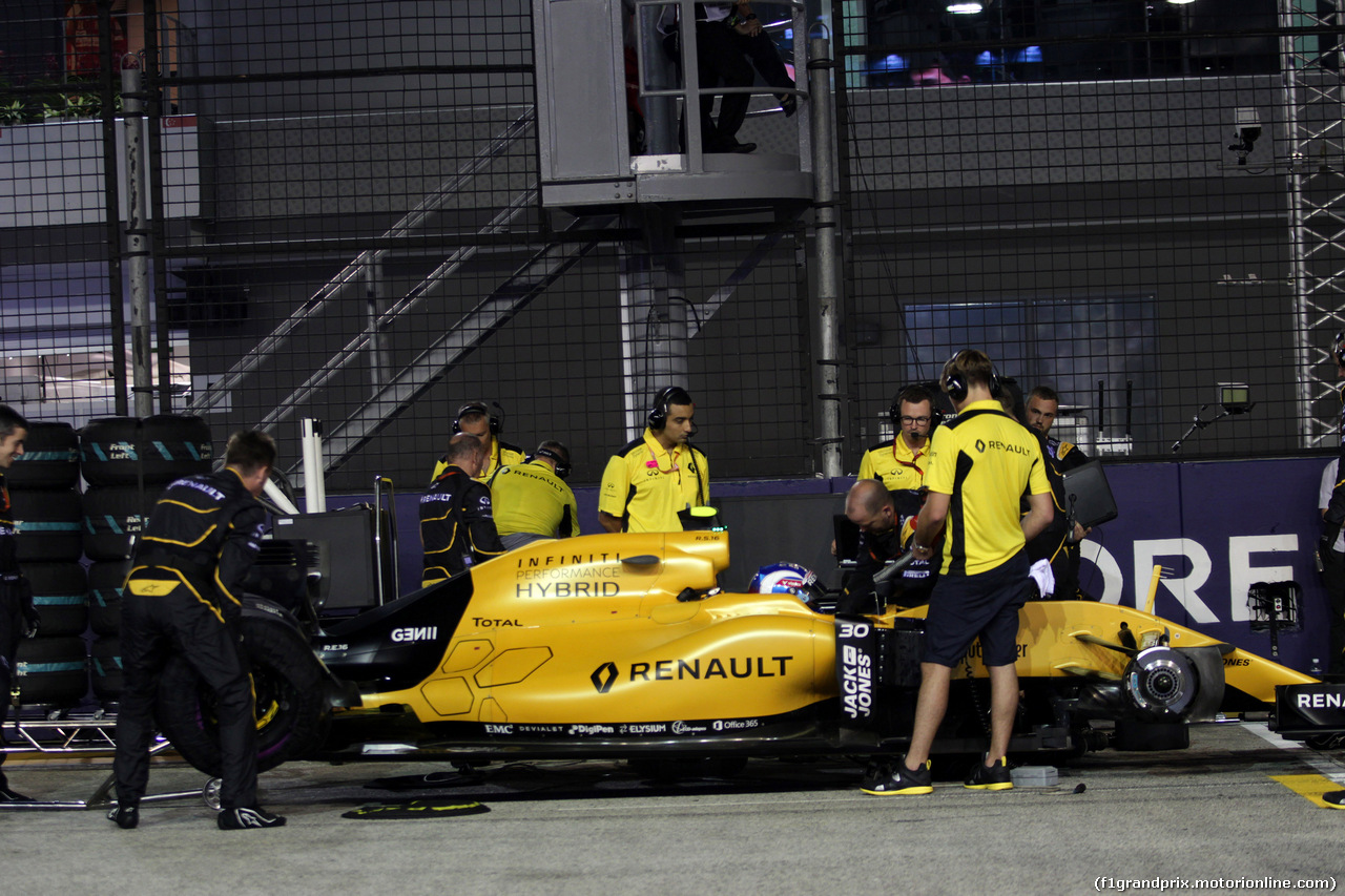 GP SINGAPORE, 18.09.2016 - Gara, Jolyon Palmer (GBR) Renault Sport F1 Team RS16