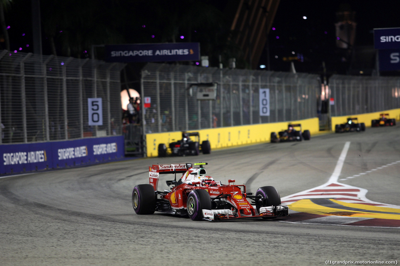 GP SINGAPORE, 18.09.2016 - Gara, Kimi Raikkonen (FIN) Ferrari SF16-H