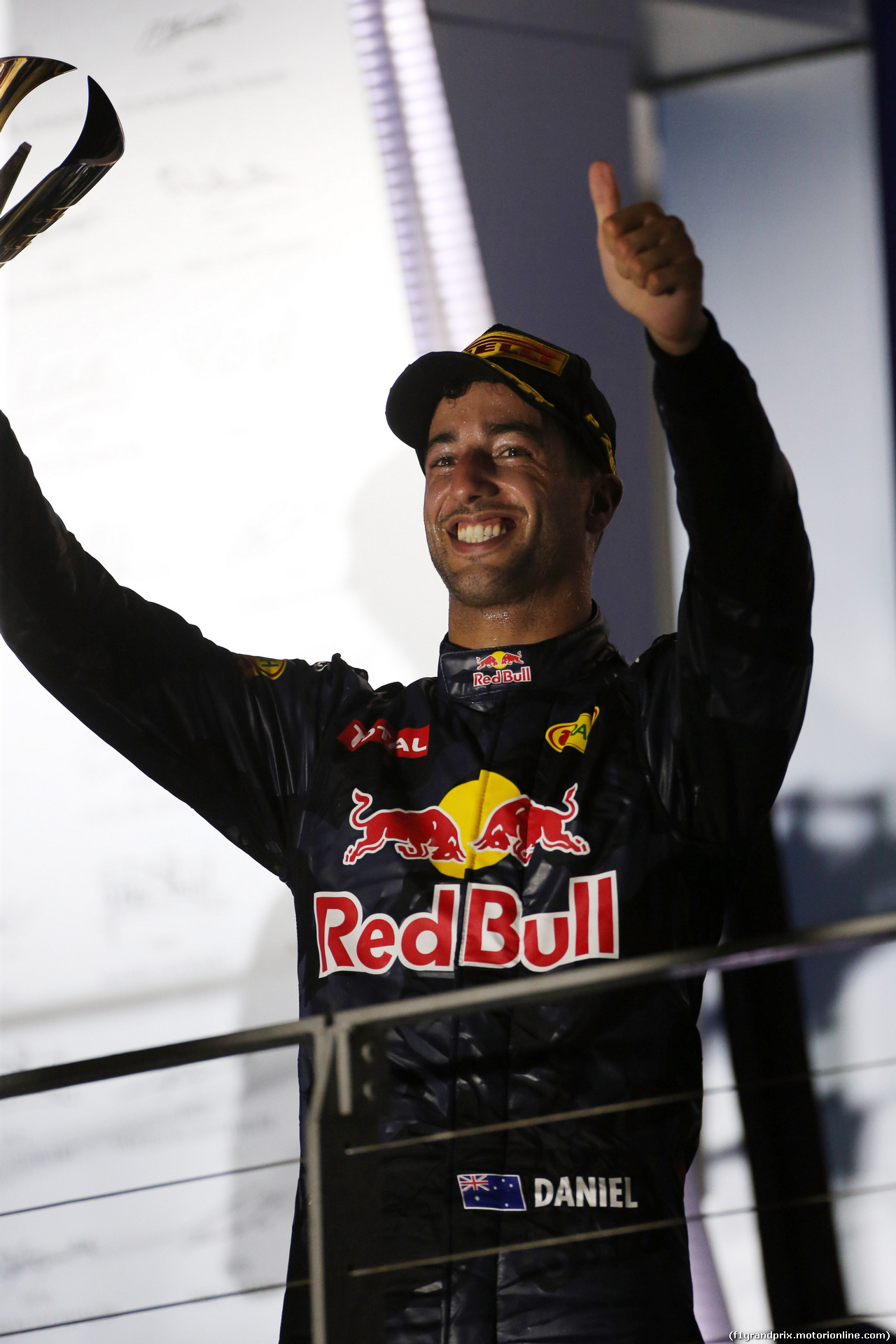 GP SINGAPORE, 18.09.2016 - Gara, secondo Daniel Ricciardo (AUS) Red Bull Racing RB12