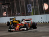 GP SINGAPORE, 18.09.2016 - Gara, Sebastian Vettel (GER) Ferrari SF16-H davanti a Kevin Magnussen (DEN) Renault Sport F1 Team RS16