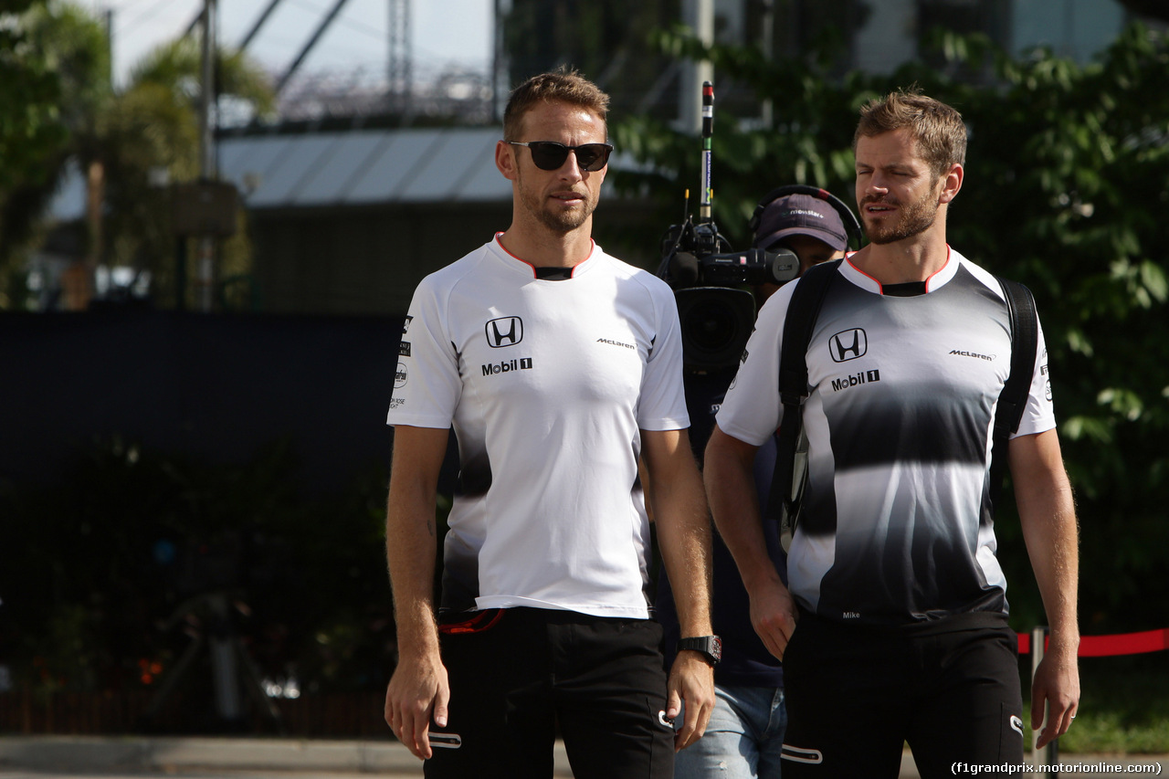 GP SINGAPORE, 15.09.2016 - Jenson Button (GBR)  McLaren Honda MP4-31