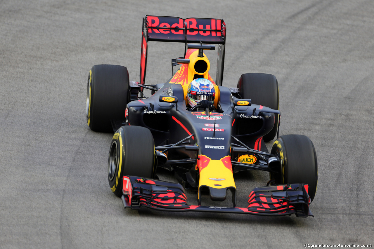 GP SINGAPORE, 17.09.2016 - Prove Libere 3, Daniel Ricciardo (AUS) Red Bull Racing RB12