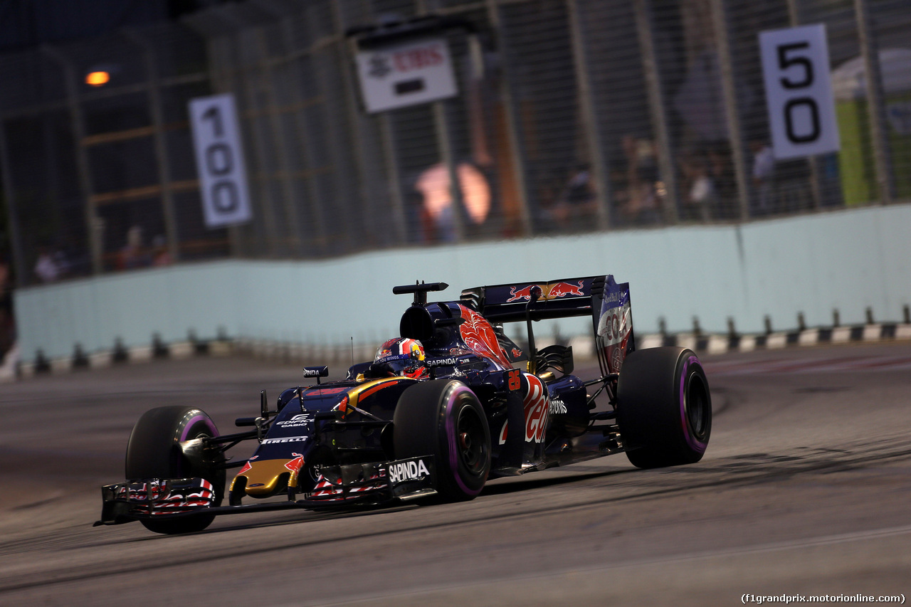 GP SINGAPORE, 17.09.2016 - Prove Libere 3, Daniil Kvyat (RUS) Scuderia Toro Rosso STR11