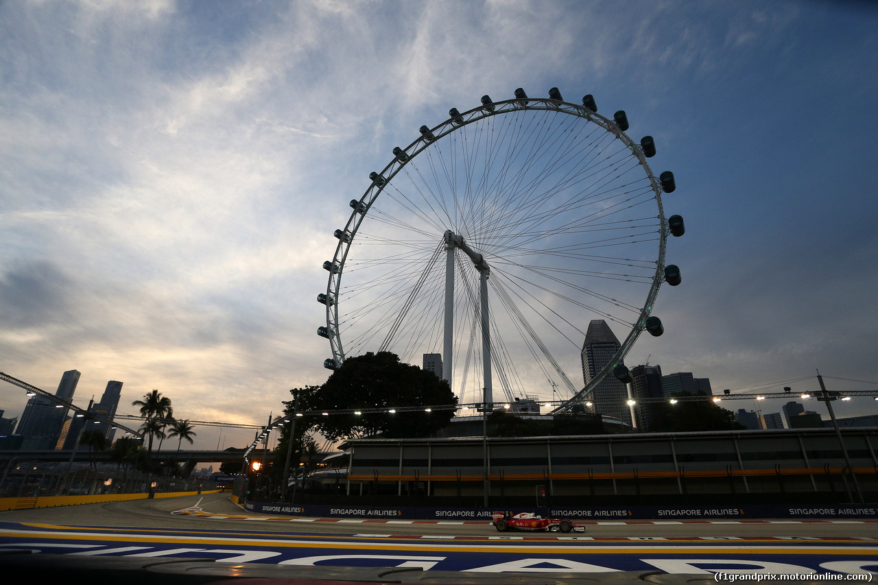 GP SINGAPORE, 17.09.2016 - Prove Libere 3, Sebastian Vettel (GER) Ferrari SF16-H