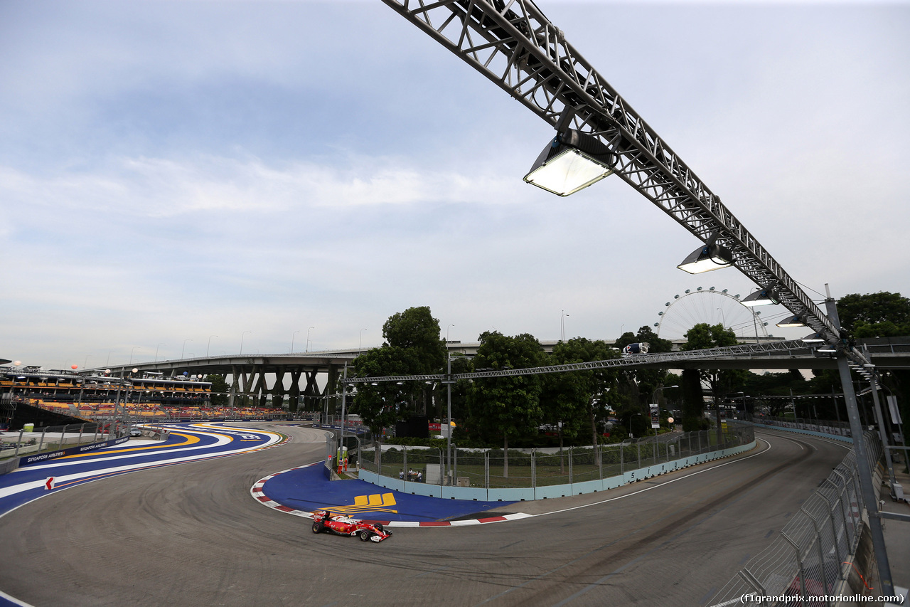 GP SINGAPORE, 17.09.2016 - Prove Libere 3, Sebastian Vettel (GER) Ferrari SF16-H