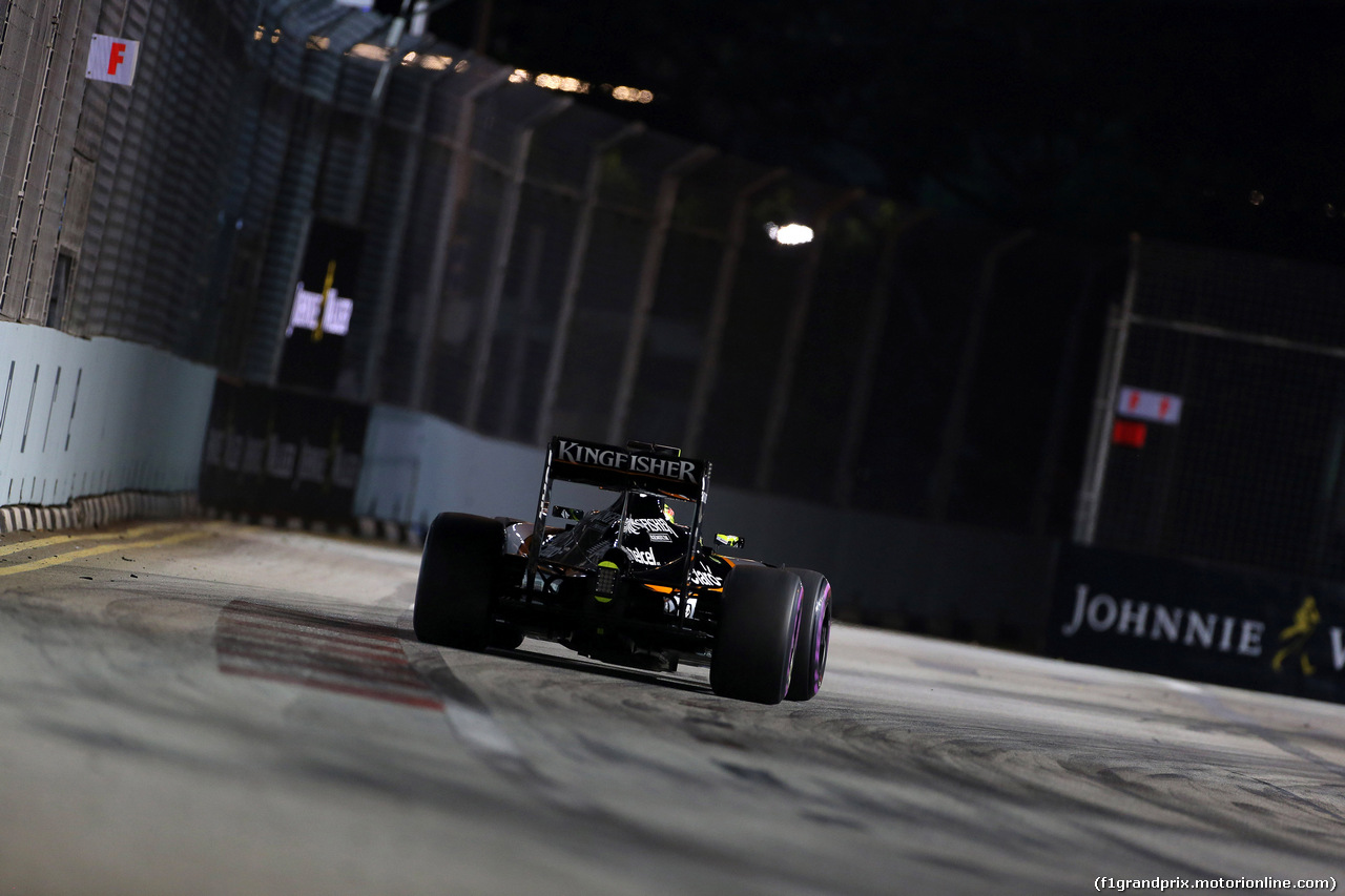 GP SINGAPORE, 17.09.2016 - Qualifiche, Sergio Perez (MEX) Sahara Force India F1 VJM09