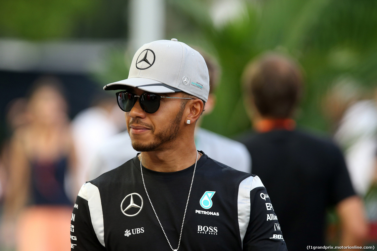 GP SINGAPORE, 15.09.2016 - Lewis Hamilton (GBR) Mercedes AMG F1 W07 Hybrid