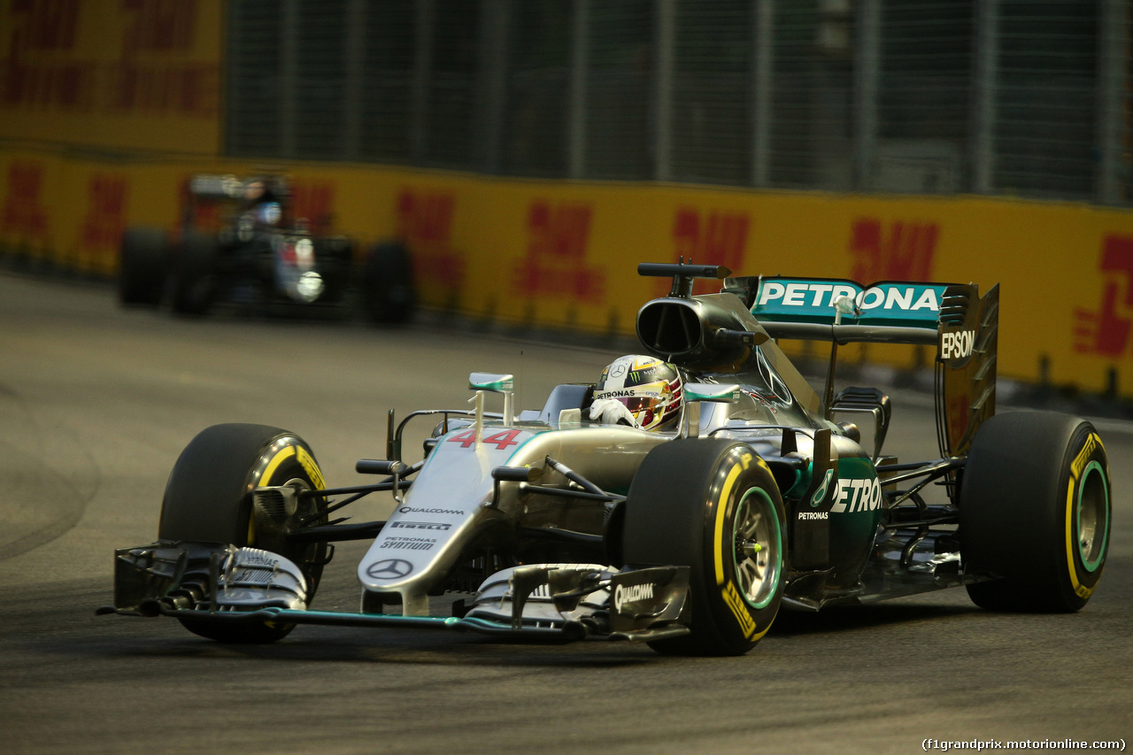 GP SINGAPORE, 16.09.2016 - Prove Libere 1, Lewis Hamilton (GBR) Mercedes AMG F1 W07 Hybrid