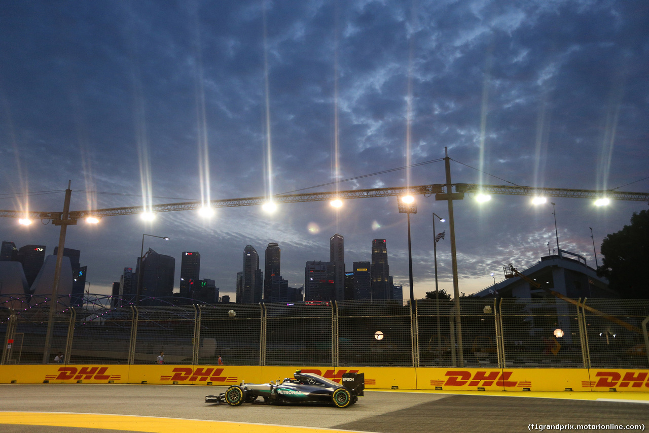 GP SINGAPORE, 16.09.2016 - Prove Libere 1, Nico Rosberg (GER) Mercedes AMG F1 W07 Hybrid