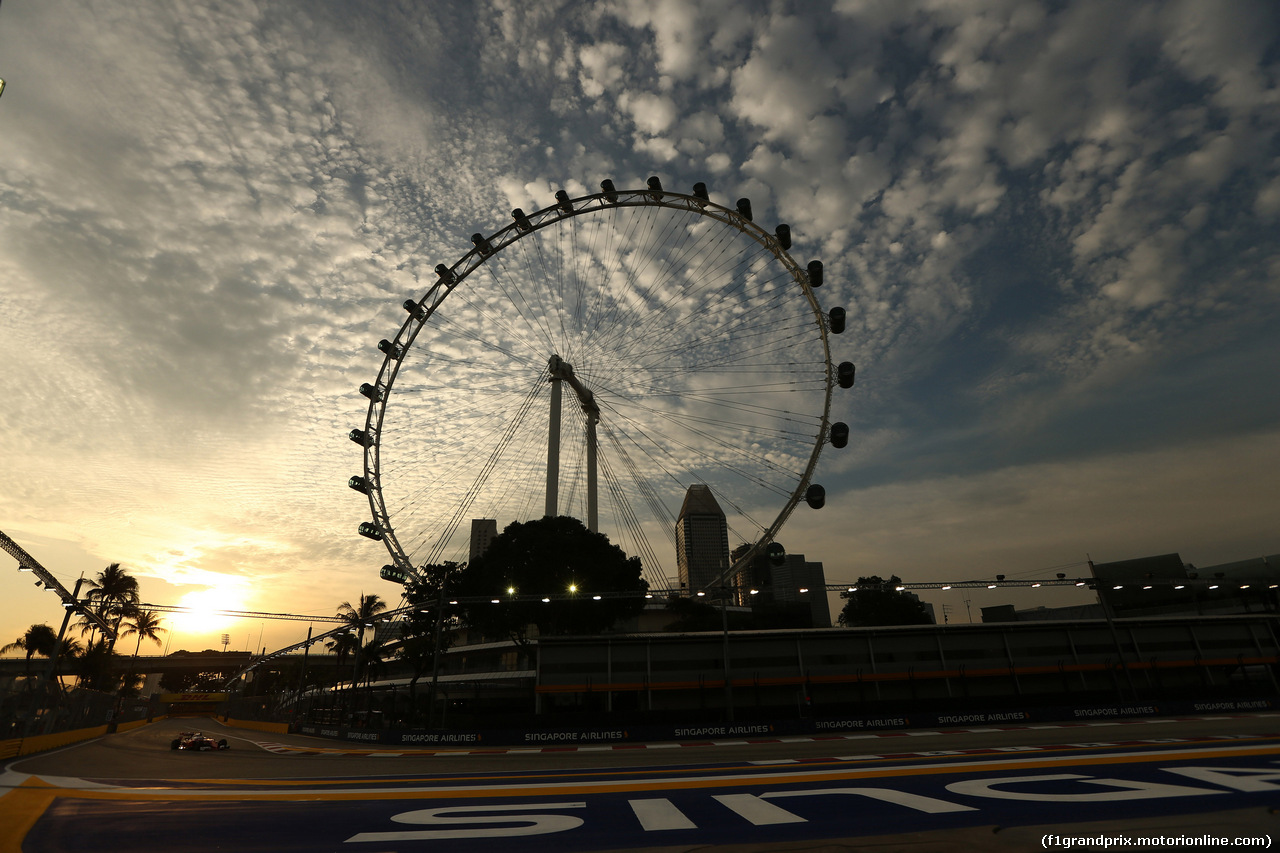 GP SINGAPORE, 16.09.2016 - Prove Libere 1, Sebastian Vettel (GER) Ferrari SF16-H