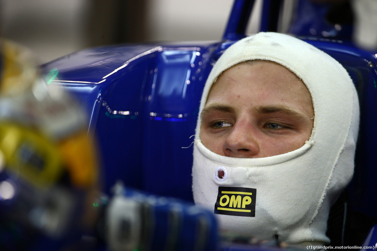 GP SINGAPORE, 16.09.2016 - Prove Libere 1, Marcus Ericsson (SUE) Sauber C34