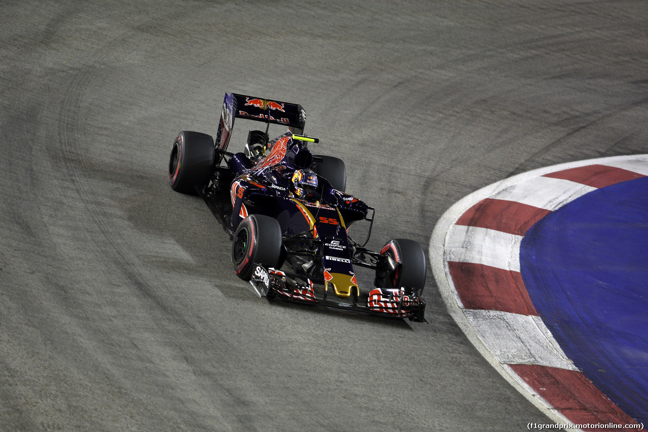 GP SINGAPORE, 16.09.2016 - Prove Libere 2, Carlos Sainz Jr (ESP) Scuderia Toro Rosso STR11