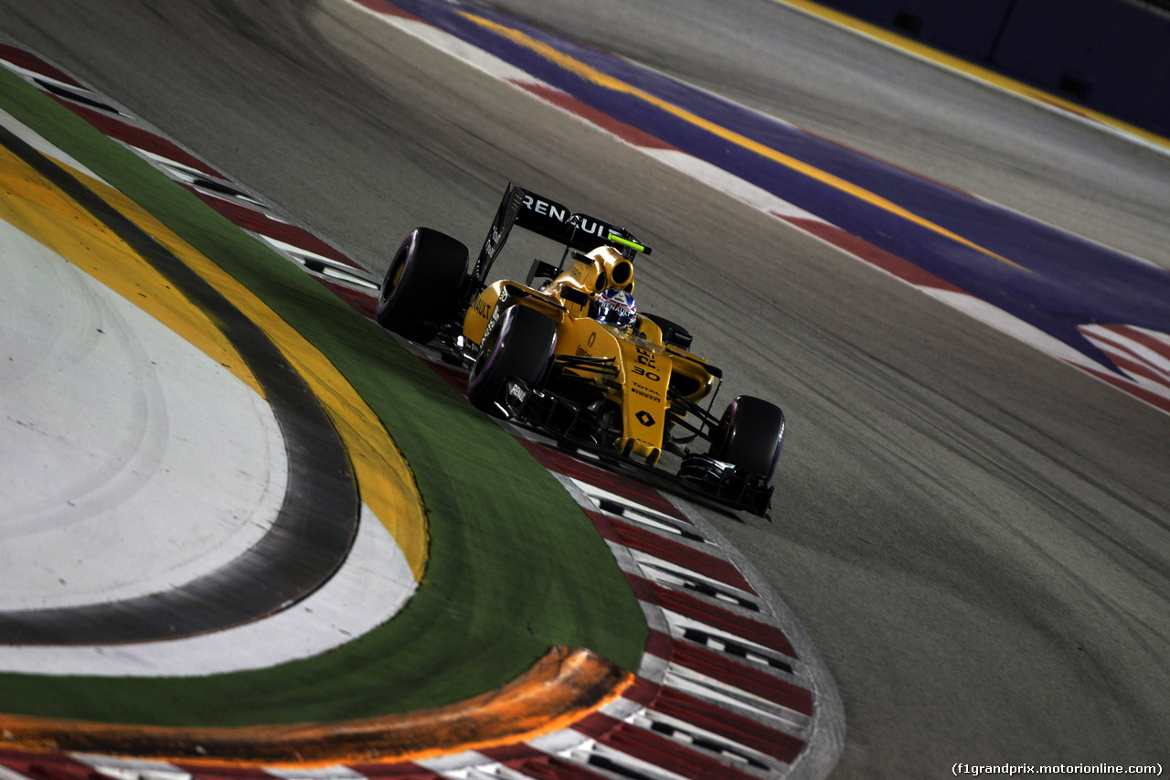 GP SINGAPORE, 16.09.2016 - Prove Libere 2, Jolyon Palmer (GBR) Renault Sport F1 Team RS16