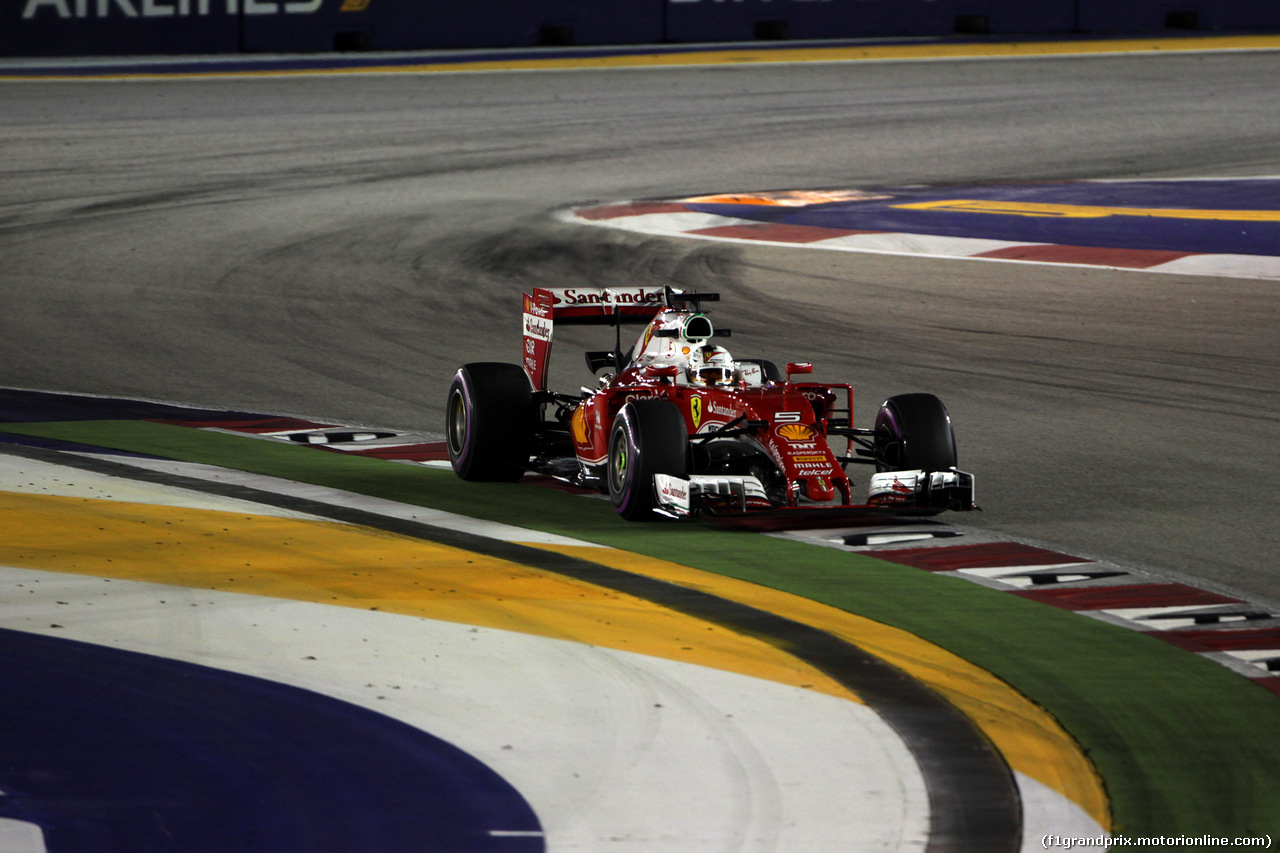 GP SINGAPORE, 16.09.2016 - Prove Libere 2, Sebastian Vettel (GER) Ferrari SF16-H