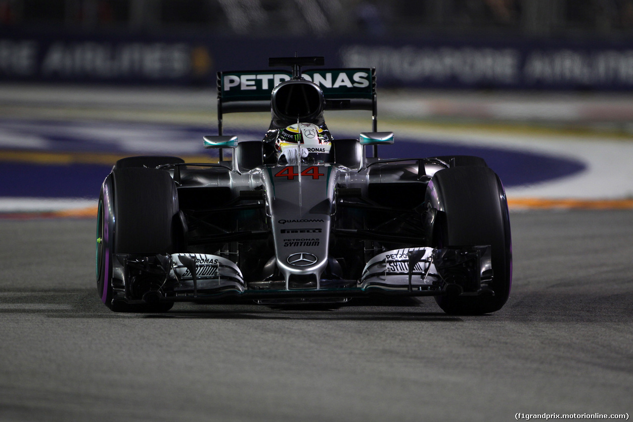 GP SINGAPORE, 16.09.2016 - Prove Libere 2, Lewis Hamilton (GBR) Mercedes AMG F1 W07 Hybrid