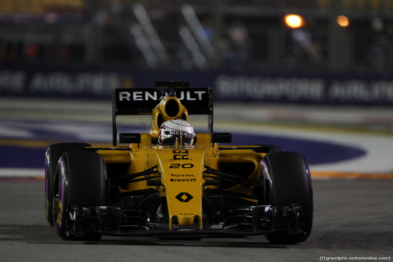 GP SINGAPORE, 16.09.2016 - Prove Libere 2, Kevin Magnussen (DEN) Renault Sport F1 Team RS16