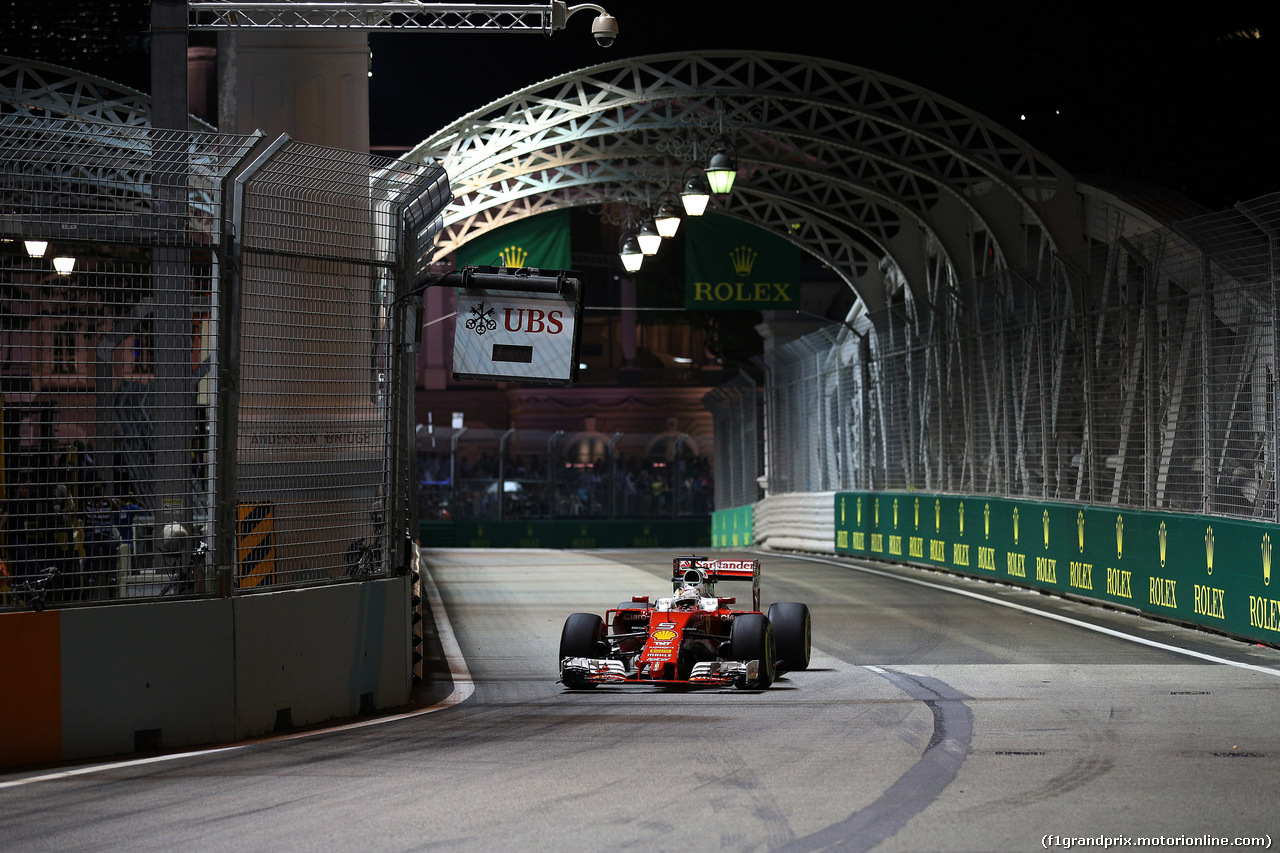 GP SINGAPORE, 16.09.2016 - Prove Libere 2, Sebastian Vettel (GER) Ferrari SF16-H