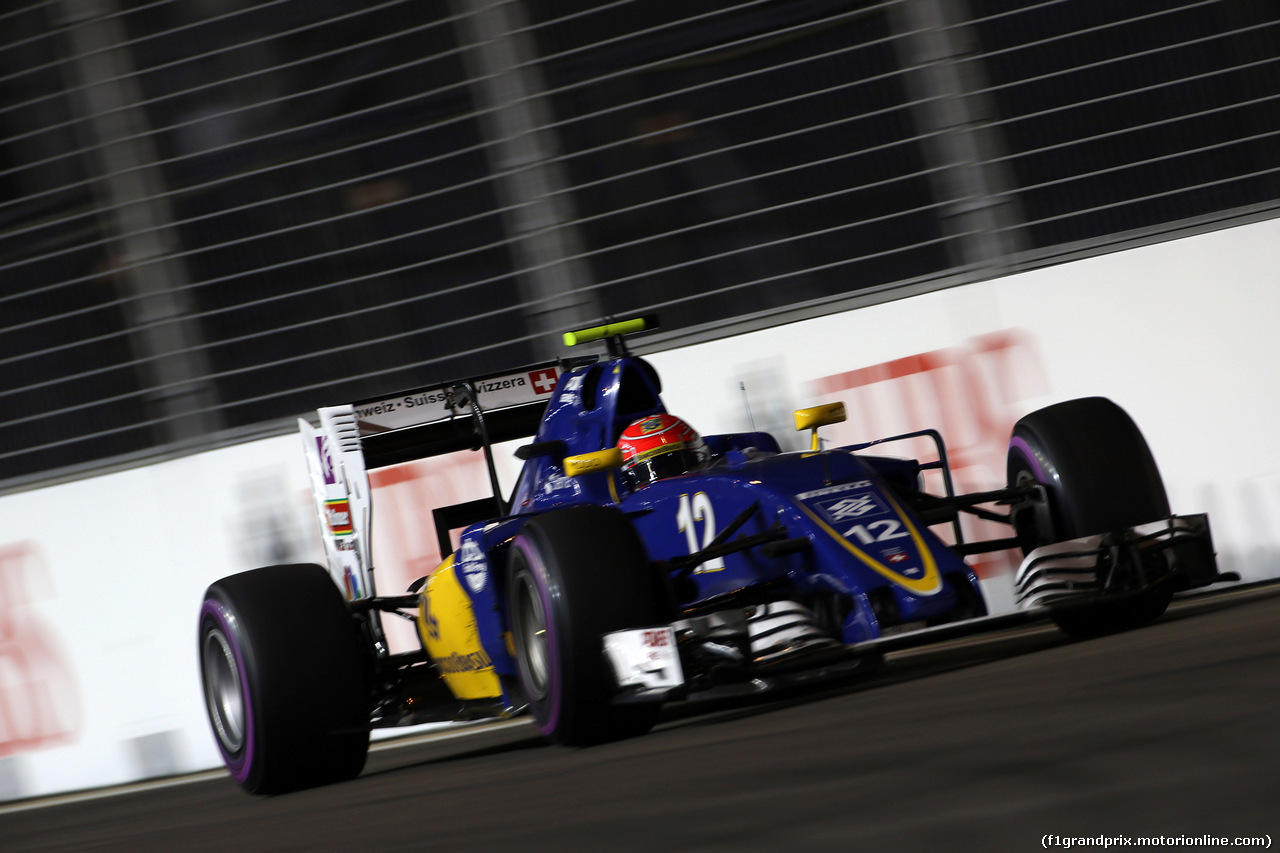 GP SINGAPORE, 16.09.2016 - Prove Libere 2, Felipe Nasr (BRA) Sauber C34