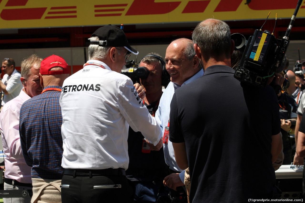 GP SPAGNA, 15.05.2016- Gara, Dr. Dieter Zetsche, Chairman of Daimler e Ron Dennis (GBR) McLaren Executive Chairman