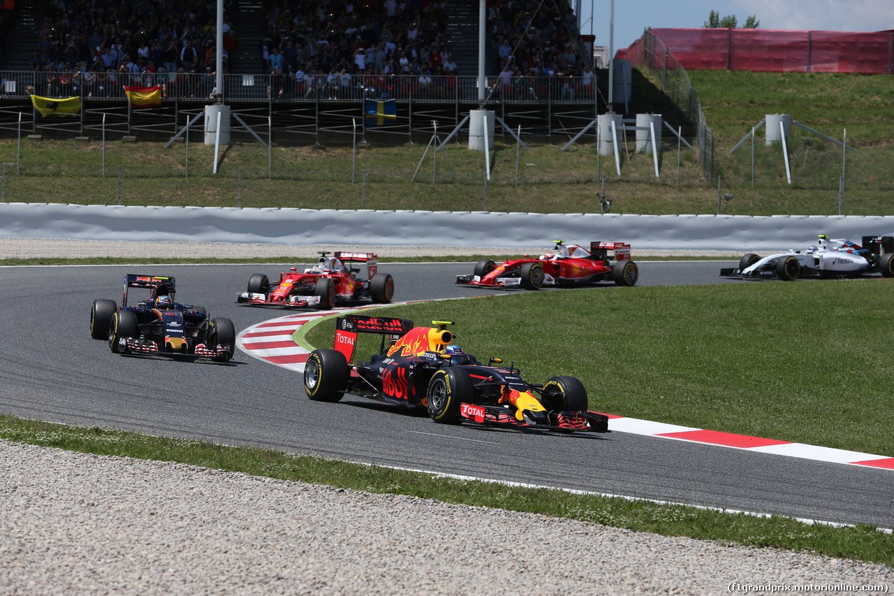 GP SPAGNA, 15.05.2016- Gara 2, Max Verstappen (NED) Red Bull Racing RB12