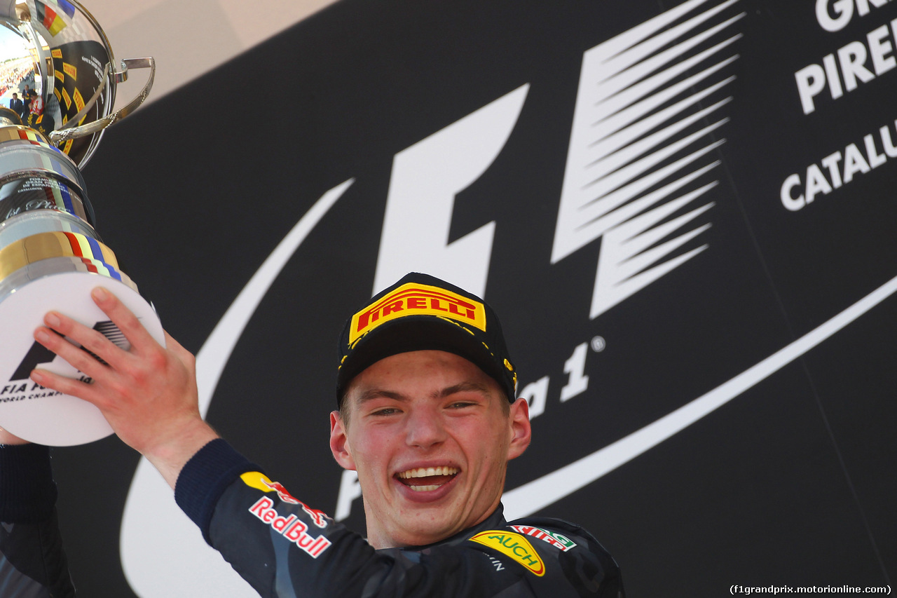 GP SPAGNA, 15.05.2016- Gara 2, Max Verstappen (NED) Red Bull Racing RB12 vincitore