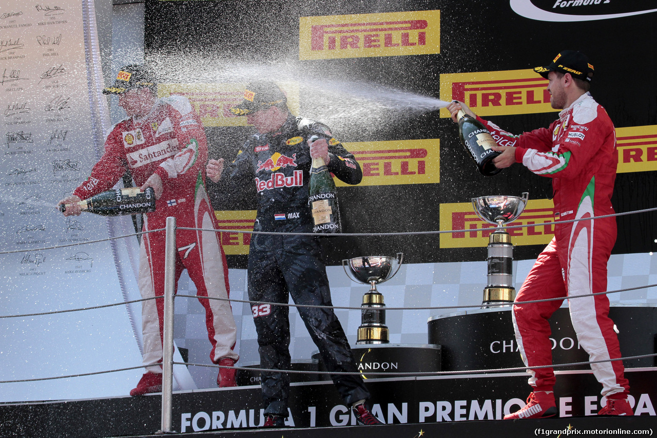 GP SPAGNA, 15.05.2016- Gara 2, 1st position Max Verstappen (NED) Red Bull Racing RB12, secondo Kimi Raikkonen (FIN) Ferrari SF16-H e terzo Sebastian Vettel (GER) Ferrari SF16-H