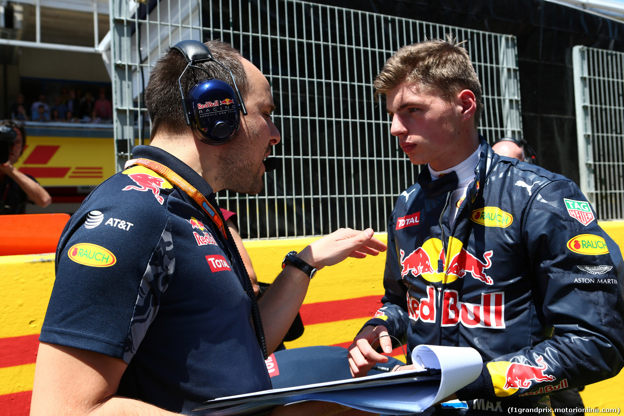 GP SPAGNA, 15.05.2016- Gara 2, Max Verstappen (NED) Red Bull Racing RB12