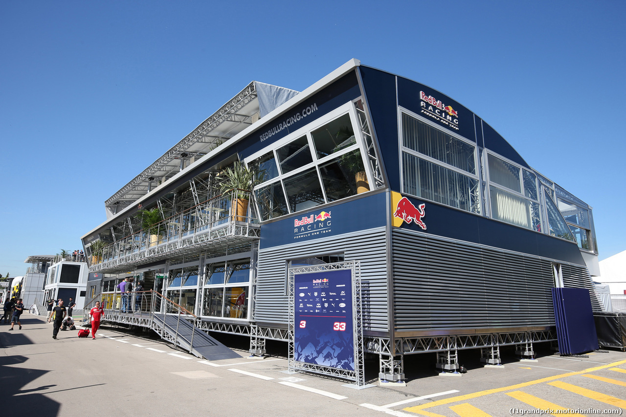 GP SPAGNA, 12.05.2016 - Red Bull Racing Hospitality