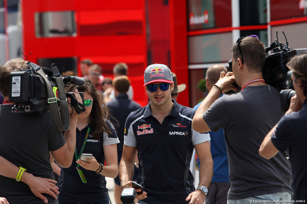GP SPAGNA, 12.05.2016 -  Carlos Sainz Jr (ESP) Scuderia Toro Rosso STR11