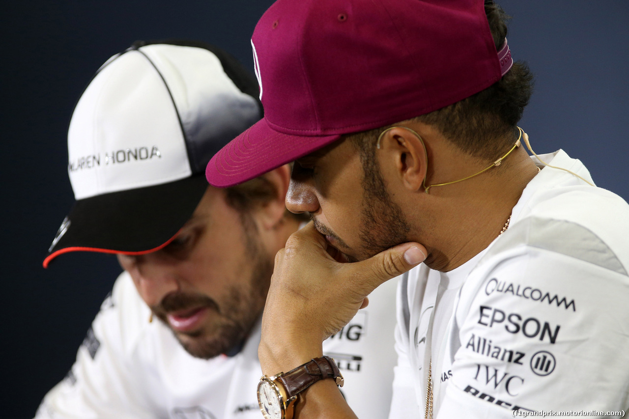 GP SPAGNA, 12.05.2016 -  Conferenza Stampa, Fernando Alonso (ESP) McLaren Honda MP4-31 e Lewis Hamilton (GBR) Mercedes AMG F1 W07 Hybrid