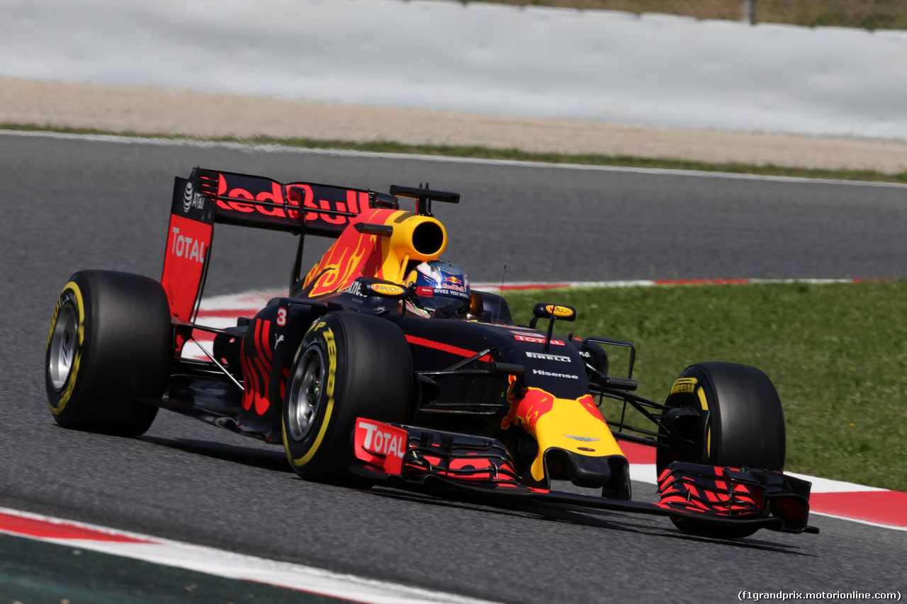 GP SPAGNA, 14.05.2016 - Prove Libere 3, Daniel Ricciardo (AUS) Red Bull Racing RB12