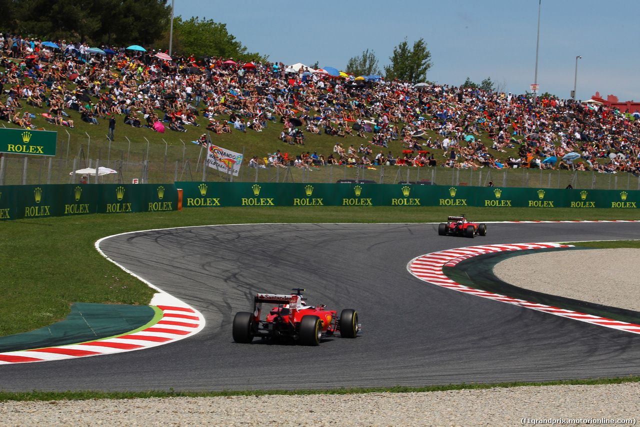 GP SPAGNA, 14.05.2016 - Prove Libere 3, Kimi Raikkonen (FIN) Ferrari SF16-H e Sebastian Vettel (GER) Ferrari SF16-H