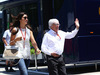GP SPAGNA, 14.05.2016 - Qualifiche, Bernie Ecclestone (GBR), President e CEO of FOM e sua moglie Fabiana Flosi (BRA)